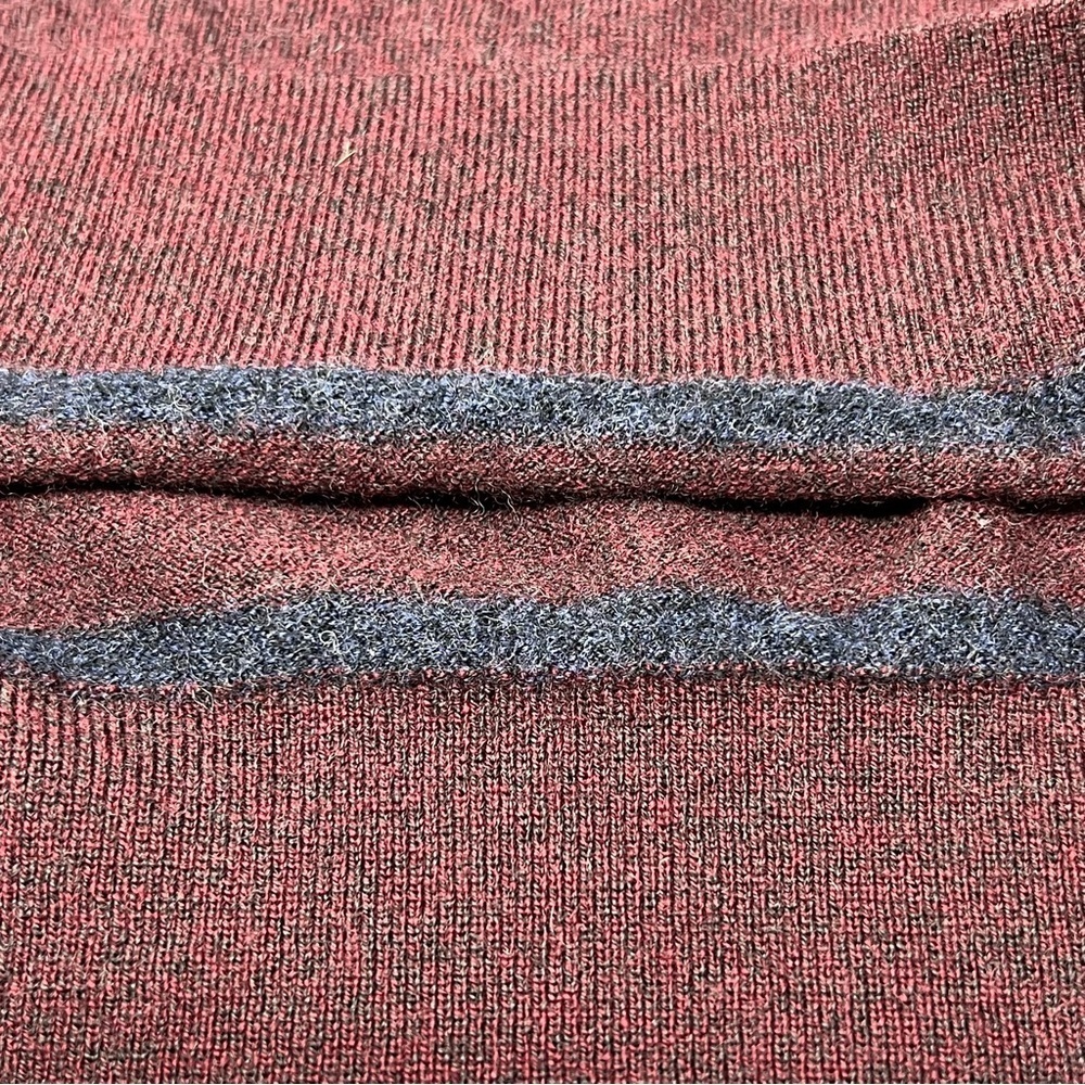 Y2K Banana Republic Merino Wool Burgundy Gray Stripped Crew Neck Sweater Size XL - Picture 9 of 12